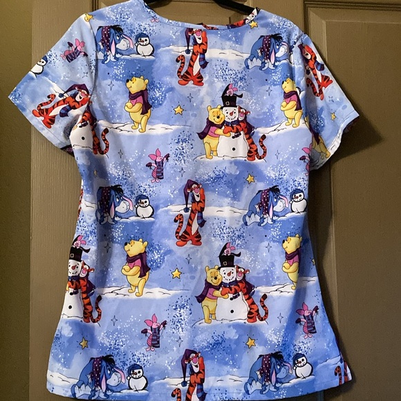 Disney Winnie The Pooh Winter Wonderland Scrub Top EUC - Picture 3 of 4
